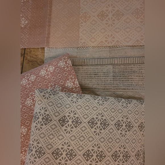 Home Set - Picture 12 of 16